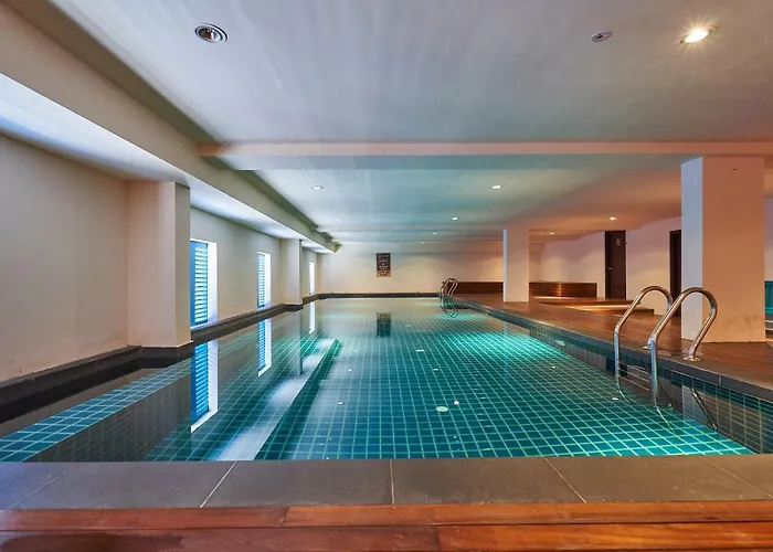 Oyo Home 44077 The Platinum Hotel & Suites- King Malacca